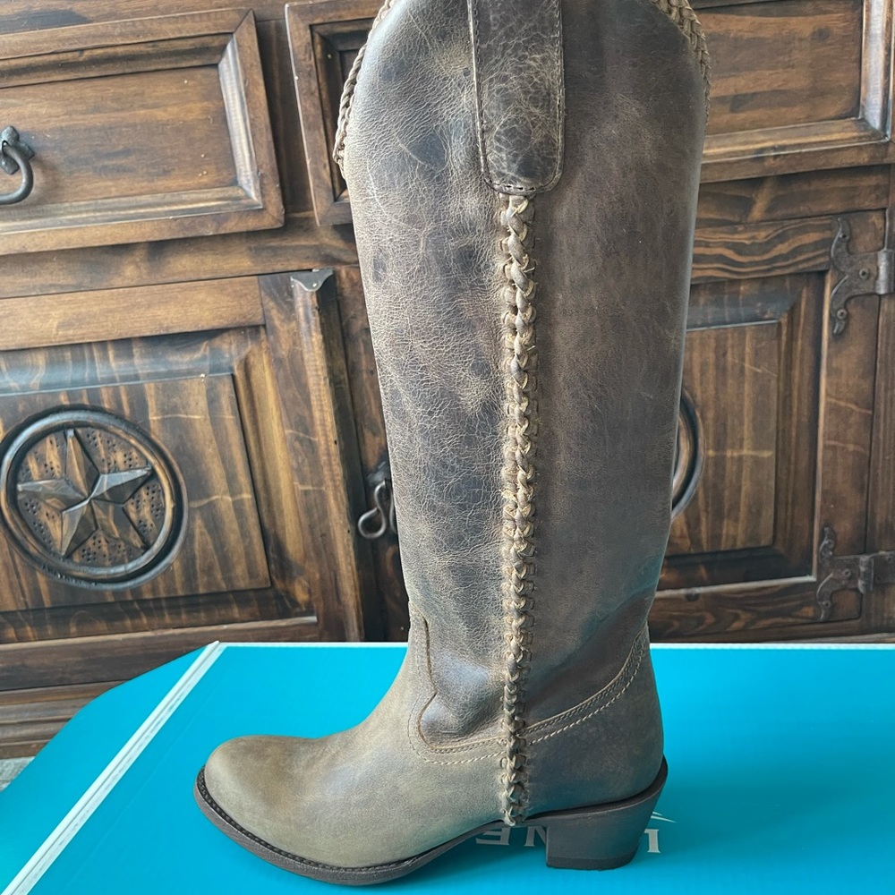Lane Plain Jane Boots